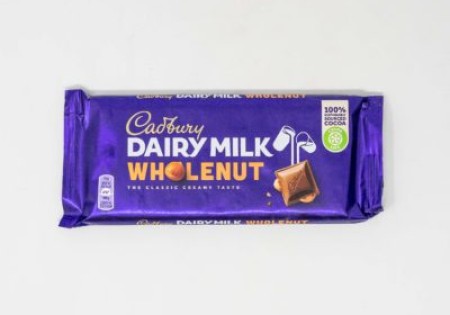 Cadbury Dairy Milk Wholenut bar 120g