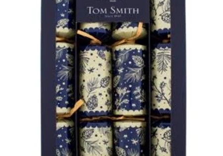 Christmas Crackers 12.5" X 8 Pine Cone Forest Tom Smith